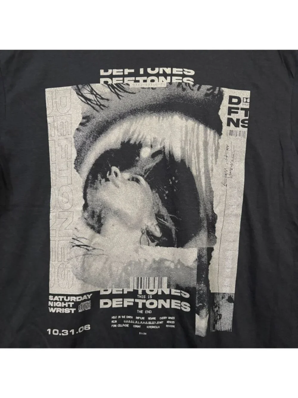 Deftones Saturday Night Wrist T-Shirt Size Large - Picture 2 of 4